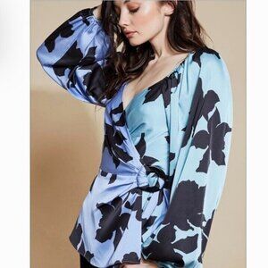 NWT Anthropologie Hutch Shadow Floral Wrap O-Ring Blouse Blue Black XS